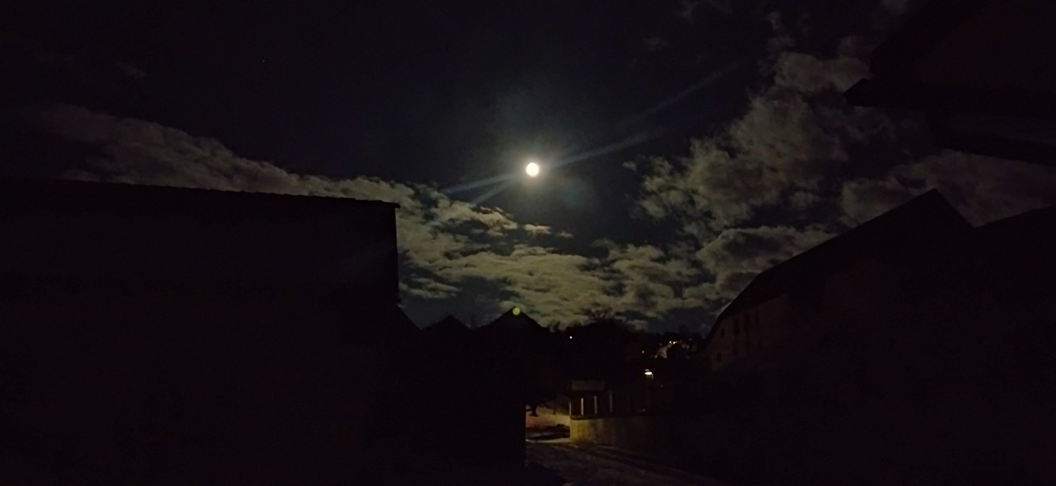 januarska polna luna iz nase bajte